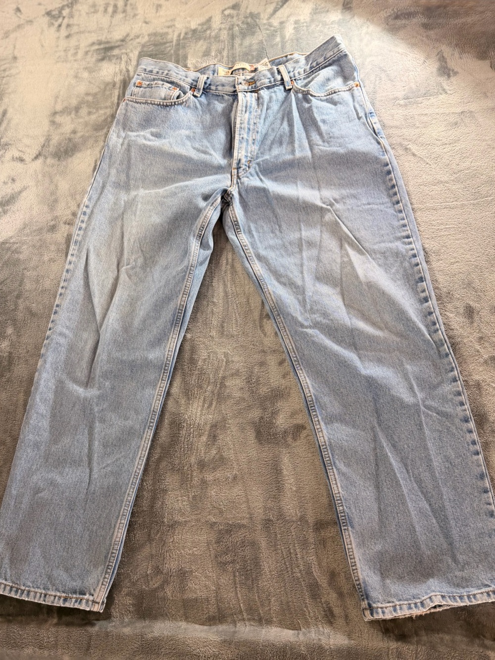 Levi's Light Blue Relaxed Straight Jeans 38 x 32